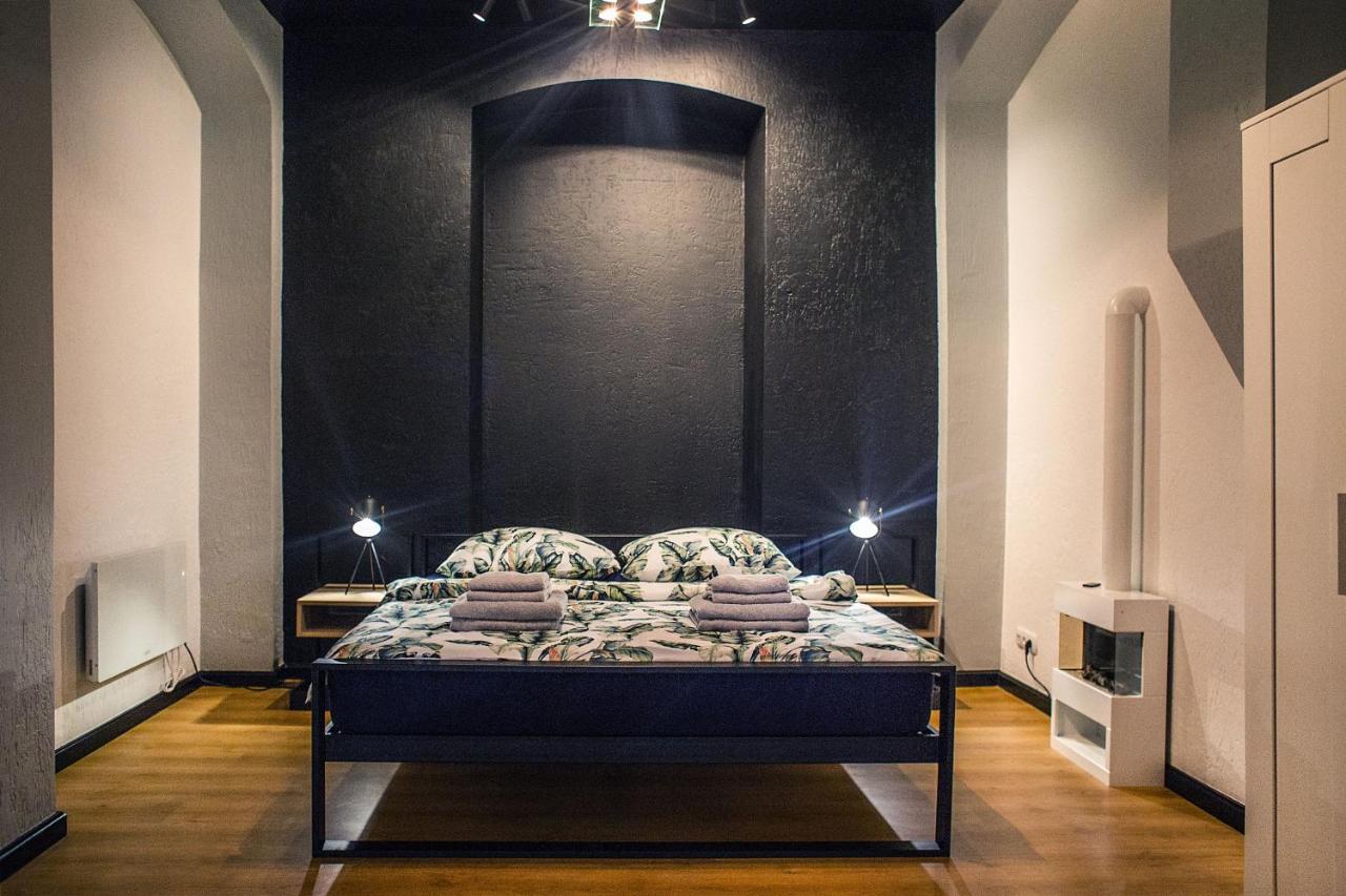 Rynek No 3 Apartment Wałbrzych Dış mekan fotoğraf